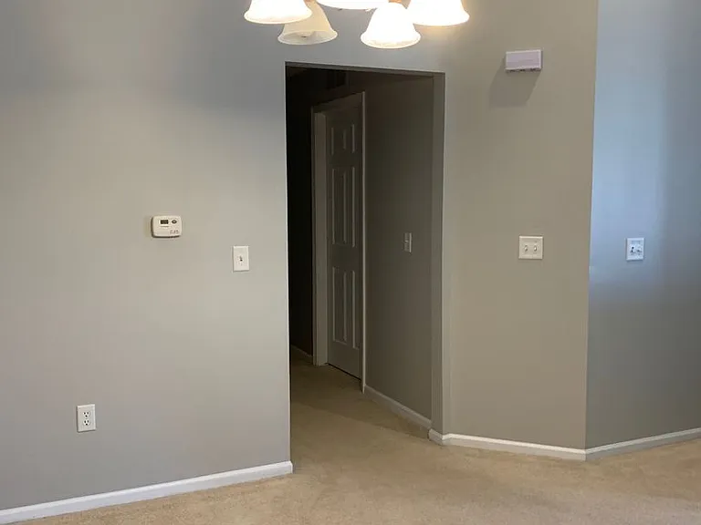 550 Olde English Cir — Photo 9