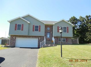 542 Madison Dr, Smithfield, PA 15478