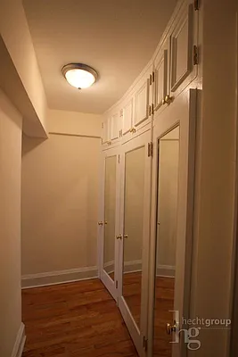 Rented by Hecht Group | media 17