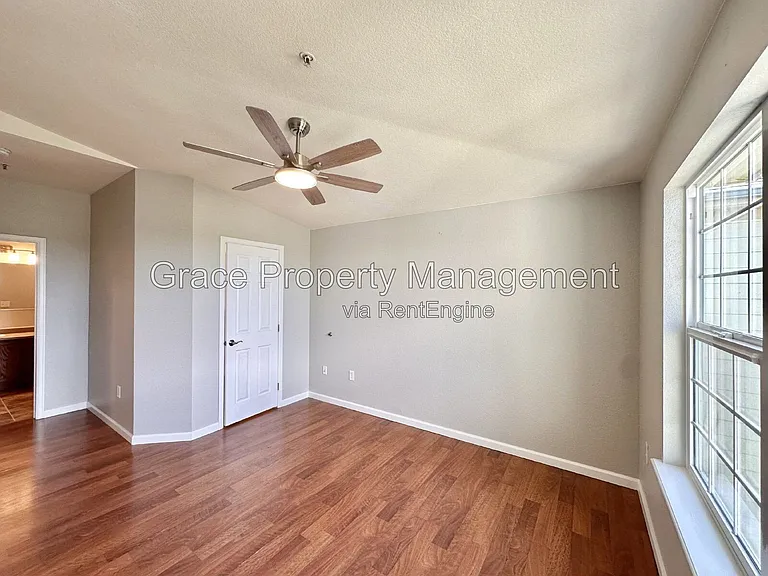 5735 N Genoa Way #306 — Photo 16