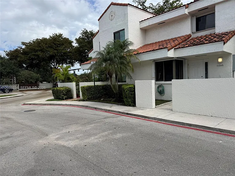 11749 Terra Bella Blvd — Photo 25