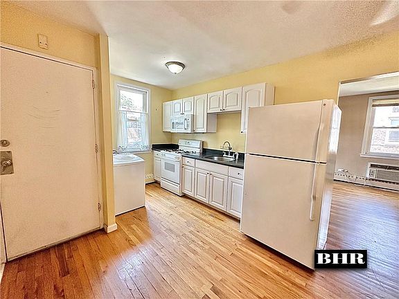2nd image of 1791 E 54th St #19D
