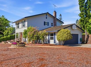 1276 Larch Ave, Moraga, CA 94556
