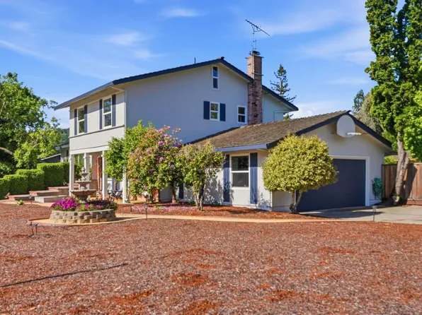 1276 Larch Ave, Moraga, CA 94556