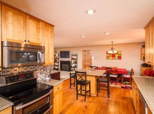 3841 W 62nd St, Excelsior, MN 55331