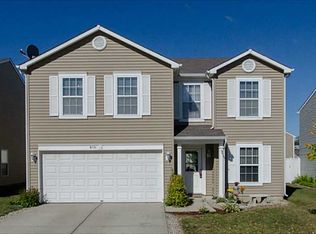 8131 S Evening Dr, Pendleton, IN 46064