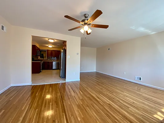 Rented by Remax Real Estate Professionals | media 6