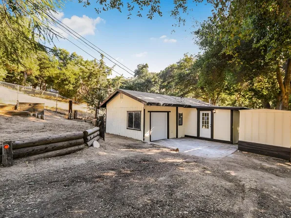 15830 Calle Montana, Green Valley, CA 91390