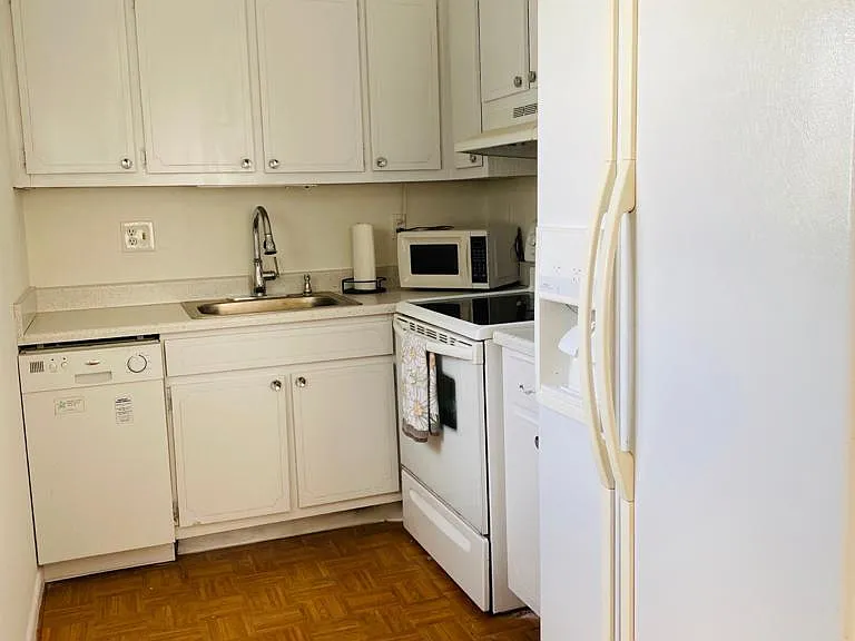 2840 Cynthia Ln #203 — Photo 7