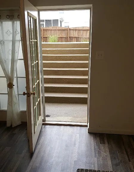 1 Masters Dr — Photo 3