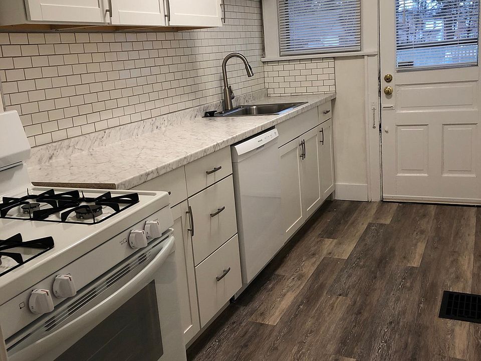 1st image of 169 E Arcadia Ave APT 2