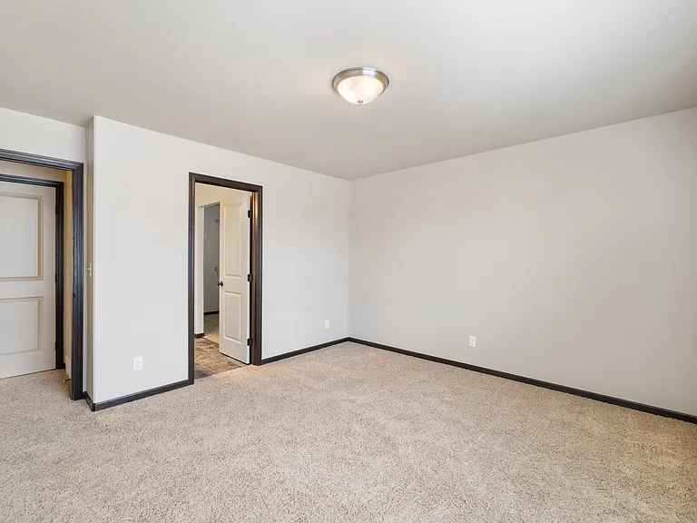 Evelyn Acres Townhomes — Photo 11