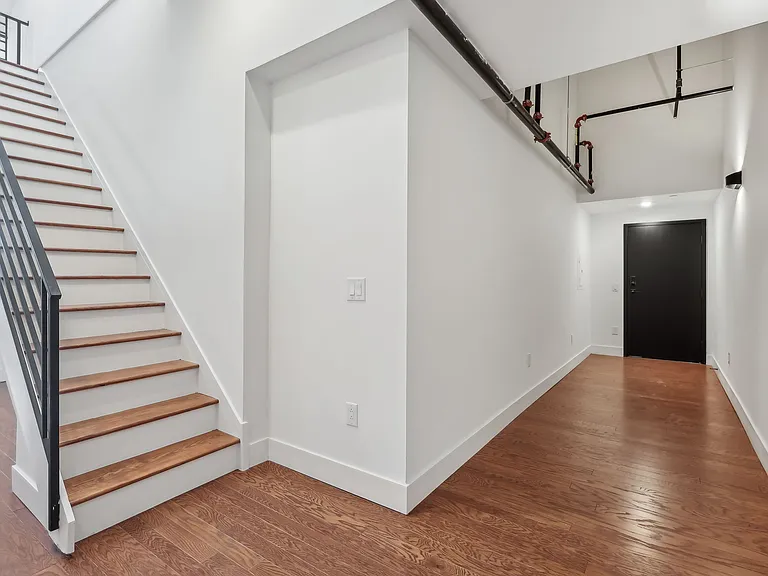 Hancock Lofts — Photo 13