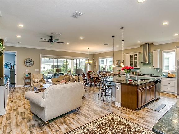 4th image of 5011 E Fountainwood Dr
