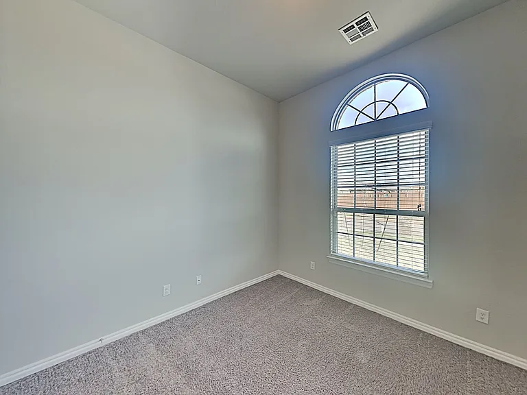 11308 SW 36th St — Photo 12