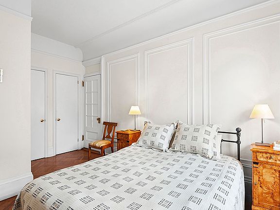5th image of 2109 Broadway APT 1667