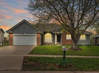 4217 SW Stone Ave, Topeka, KS 66610