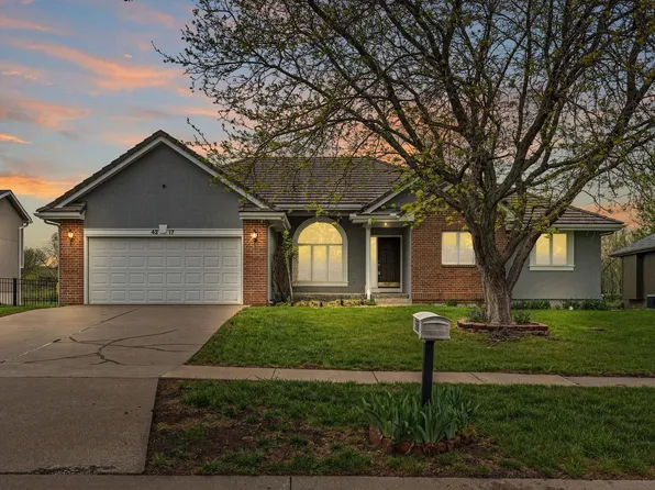 4217 SW Stone Ave, Topeka, KS 66610