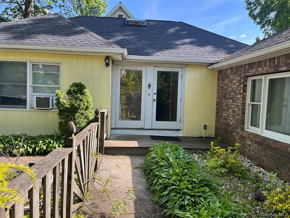 45 S Middletown Rd