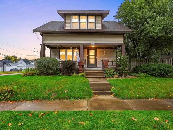1801 Hamilton St SW, Cedar Rapids, IA 52404