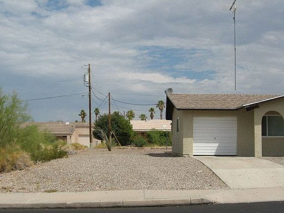 3rd image of 2987 Saratoga Ave