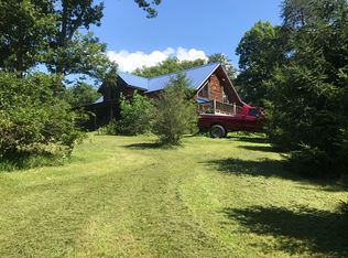 1075 Lick Creek Rd, Boston, KY 40107