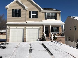 213 Sunset Dr, Wilmington, DE 19809
