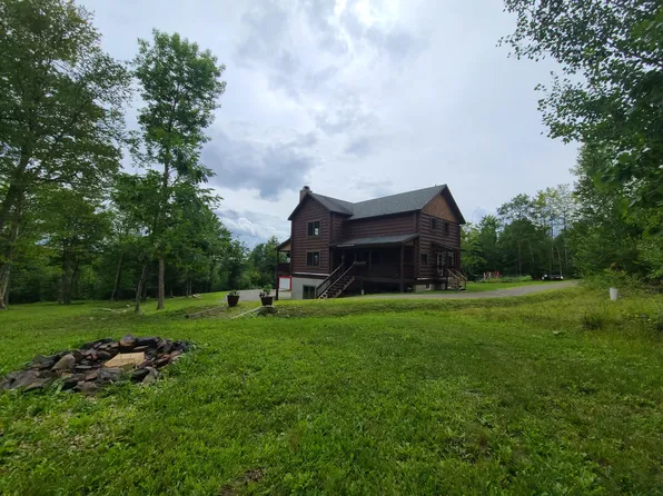 23 Hillcrest Lane, Dyer Brook, ME 04747