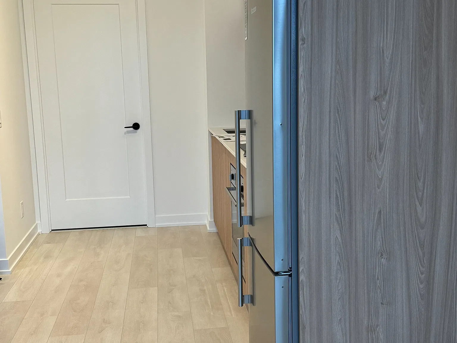 1 bed, $2,100 — Photo 4