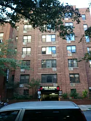 338 East 70th Street in Lenox Hill