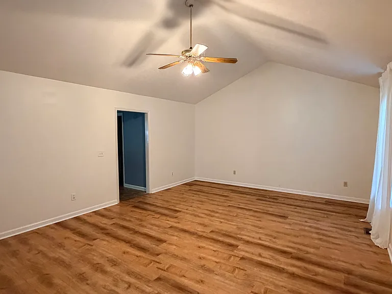 184 Gaskins Rd — Photo 3