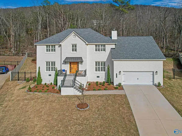 1310 Leafmore Cir SE, Huntsville, AL 35803