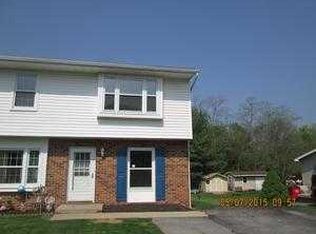 11040 Hickory School Rd, Williamsport, MD 21795