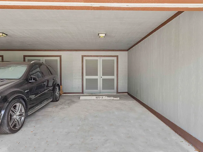 13329 Polo Club Rd #105 — Photo 32