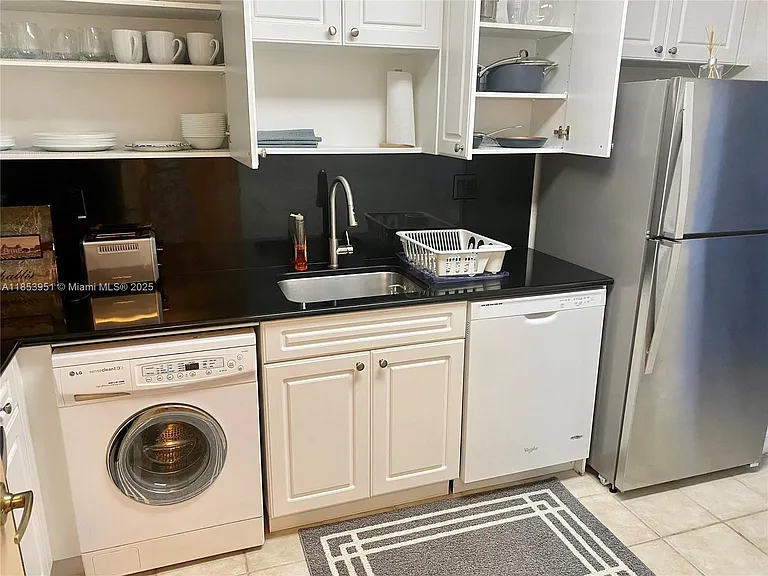 2501 S Ocean Dr #828 — Photo 7