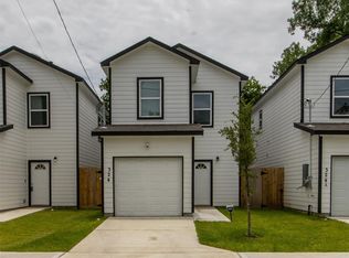 324 Gans St #B, Houston, TX 77029