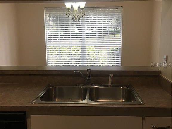 4th image of 2898 Thaxton Dr APT 72