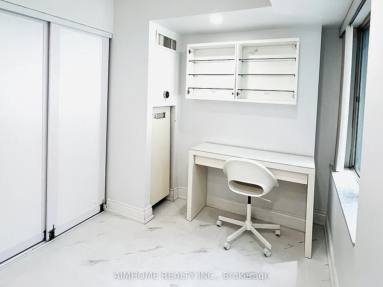 33 University Ave #207 — Photo 20