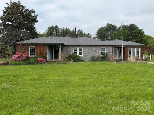 6482 Taylorsville Hwy E, Hiddenite, NC 28636