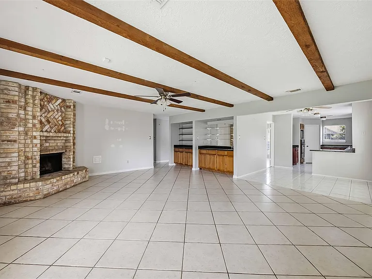 7330 Maple Walk Dr — Photo 7
