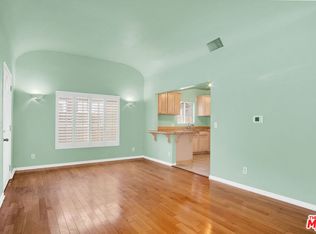 7275 Fountain Ave, Los Angeles, CA 90046