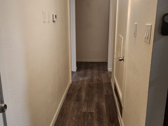 4th image of 7403 W Sells Dr