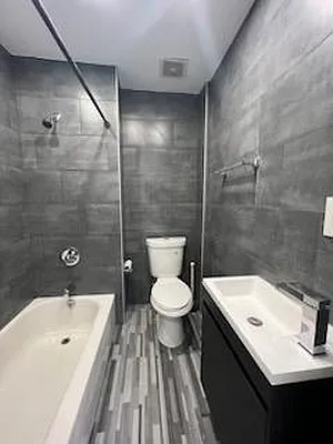 Rented by Flateau Realty | media 9