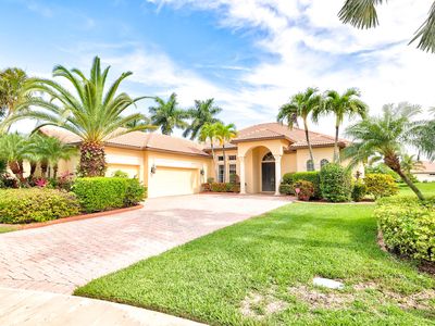 816 SW Saint Julien Court, Port Saint Lucie, FL, 34986