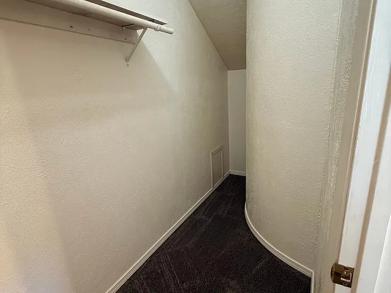 8121 1/2 El Rancho Dr — Photo 25