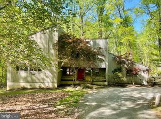 11003 Valley Heights Dr, Owings Mills, MD 21117