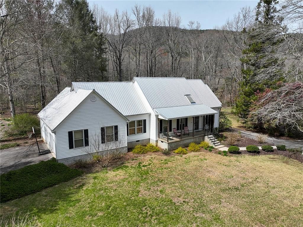 246 Lake Cheohee Rd, Tamassee, SC 29686 Zillow