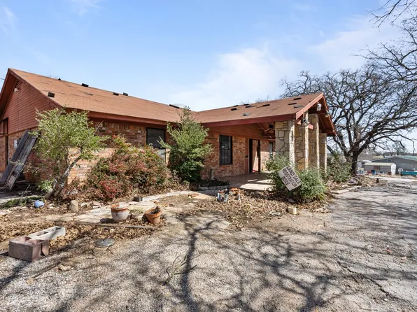 7410 Ellis Dr, Weatherford, TX 76088