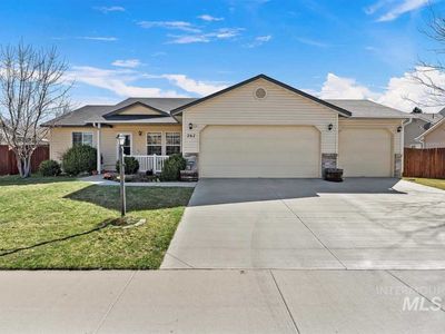 267 E Whitbeck St, Kuna, ID, 83634