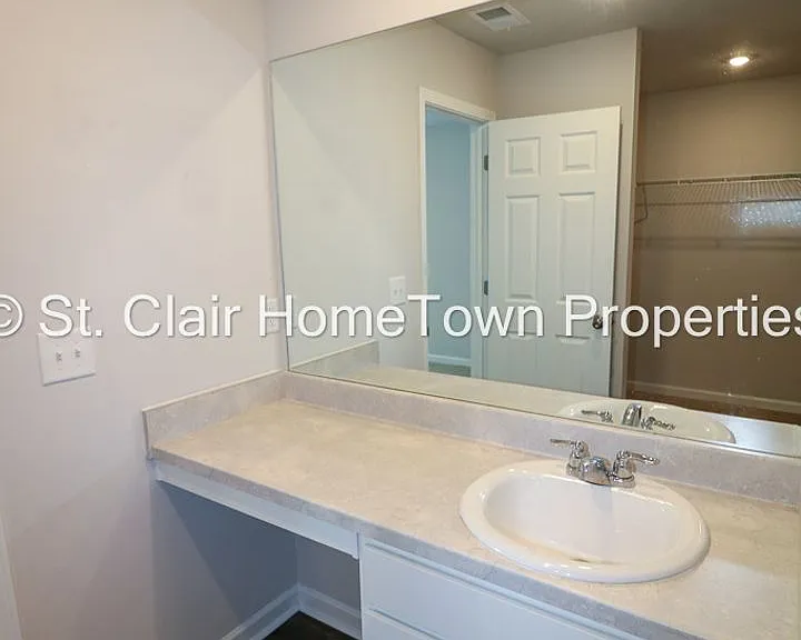 80 Cypress Ct — Photo 34